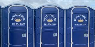 Best VIP or Luxury Restroom Trailers  in East Uniontown, PA